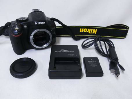 Nikon D5200 ニコン 一眼デジカメ 