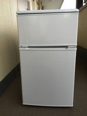 冷蔵庫 ユーイング　UR-D90H