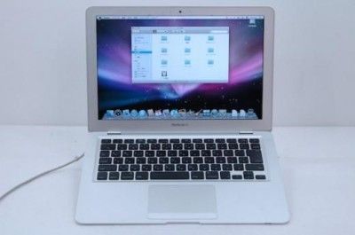 APPLE   MacBook Air MB003J/A