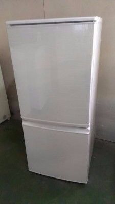 シャープ ノンフロン冷凍冷蔵庫 SJ-14X