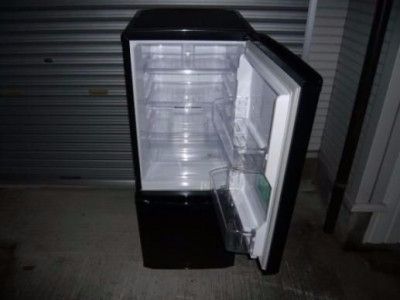 三菱ノンフロン冷凍冷蔵庫 MR-P15X-B