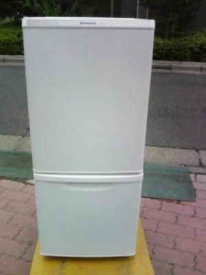 パナソニック冷蔵庫 NR-B146W